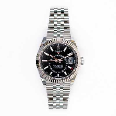 Rolex 336934 Sky-Dweller 42mm two-tone watch featuring black dial and Jubilee bracelet pre-owned