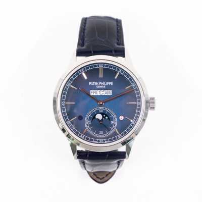 Patek Philippe 5236P-001 Platinum Calibre 31-260 Innovation Excellent Condition