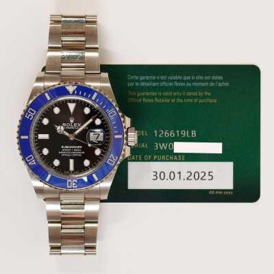  Submariner Date 41mm White Gold Blue Bezel