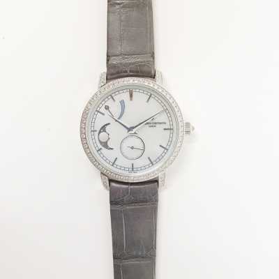 Traditionnelle Moon Phase 36mm Diamond Bezel  White Gold