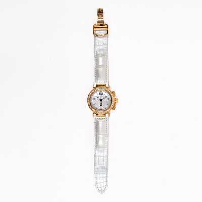 Cartier 37mm Pasha Seatimer yellow gold diamond bezel silver dial removable grid preowned