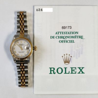 Datejust 26mm White Roman Dial Fluted Bezel Jubilee Bracelet Stainless Steel and Yellow Gold